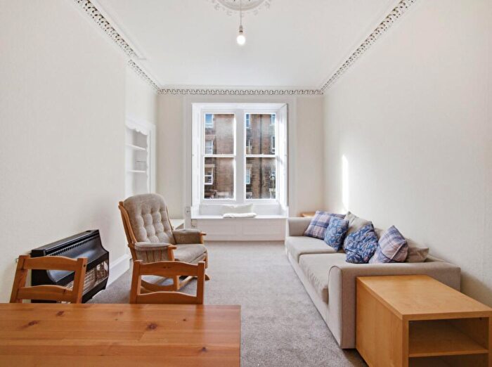 2 Bedroom Flat To Rent In Glen Street, Edinburgh, EH3