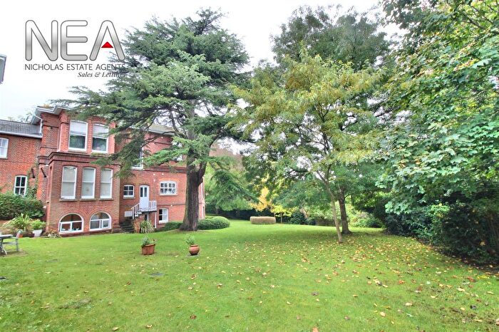 1 Bedroom Flat To Rent In St. Peters Avenue, Caversham, Reading, RG4
