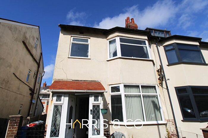 2 Bedroom Apartment For Sale In Coronation Road, Thornton-Cleveleys, FY5