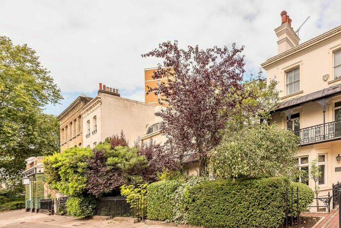 1 Bedroom Flat To Rent In Grosvenor Road, Pimlico, London, SW1V