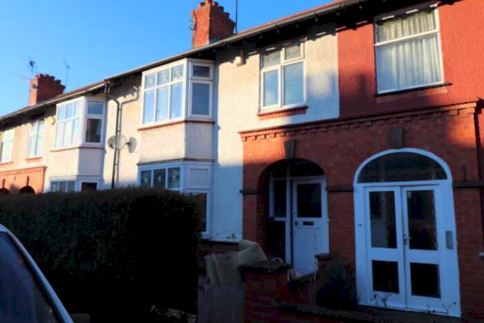 3 Bedroom Terraced House To Rent In King Edward Road Abington, Northampton, NN1