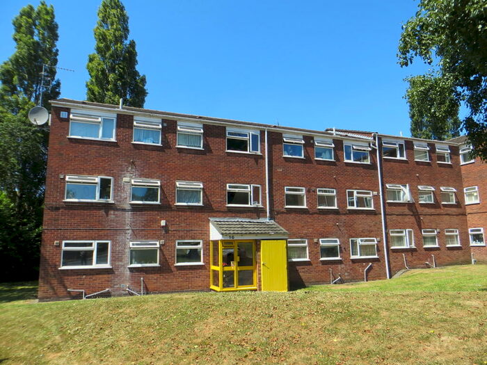 2 Bedroom Flat To Rent In Clent Way, Bartley Green, B32