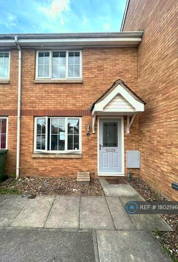 2 Bedroom Terraced House To Rent In Deverills Way, Slough, SL3