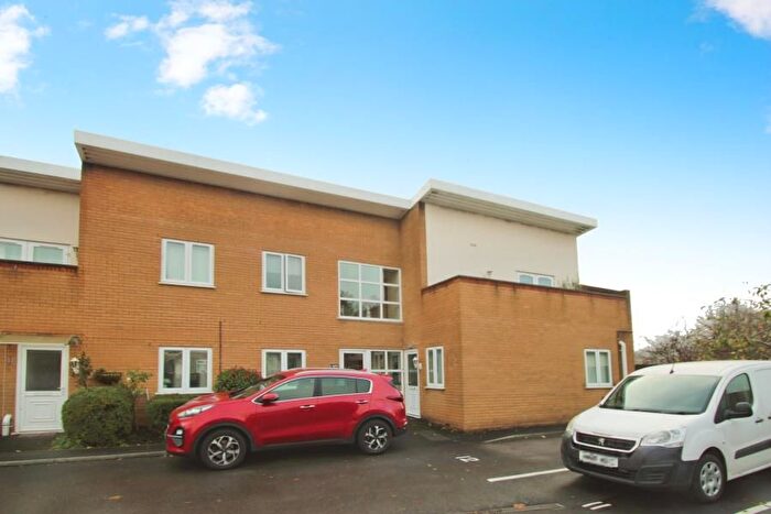 2 Bedroom Maisonette To Rent In Bishopsworth Road, Bishopsworth, Bristol, BS13