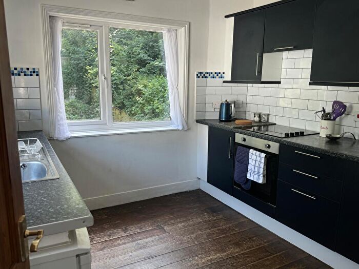 3 Bedroom Flat To Rent In Sandgate Hill, Folkestone, CT20