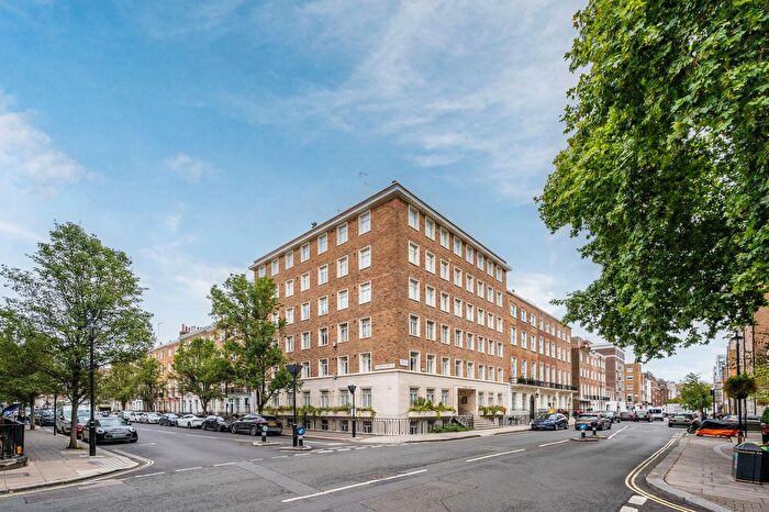4 Bedroom Flat For Sale In Montagu Square, Marylebone, London, W1H