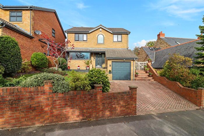 4 Bedroom Detached House For Sale In Towngate, Silkstone, Barnsley, S75