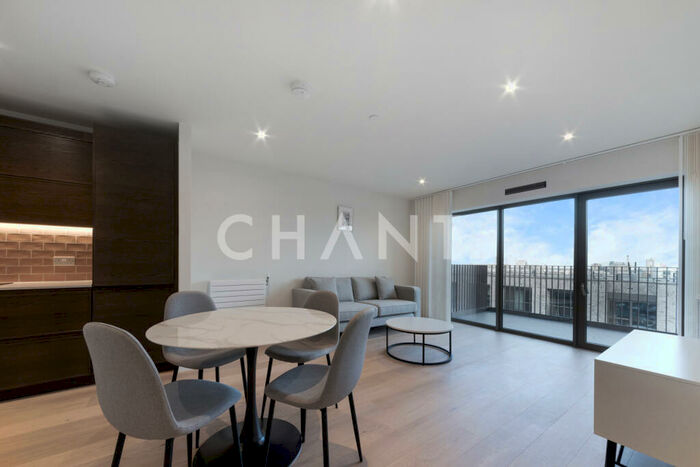 1 Bedroom Apartment To Rent In Mill Building, Royal Crescent Avenue, Silvertown, London, E16