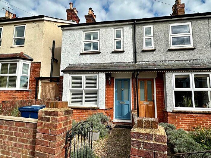 3 Bedroom Semi-Detached House To Rent In Adams Park Road, Farnham, Surrey, GU9