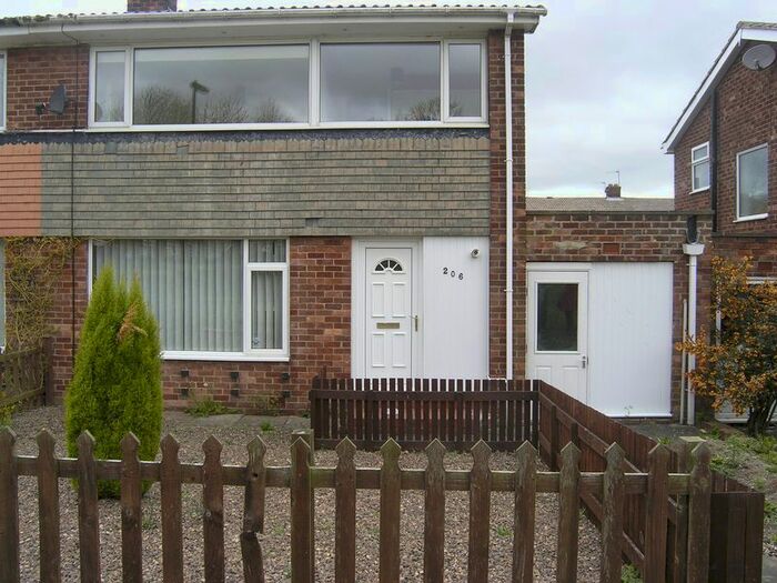 3 Bedroom Semi-Detached House To Rent In Westgarth, Westerhope, Newcastle Upon Tyne, NE5