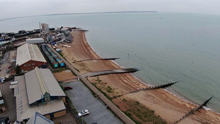 2 Bedroom Restaurant Retail Property / Shop For Sale In The Beach Cafe, & Beach Walk, Whitstable, CT5