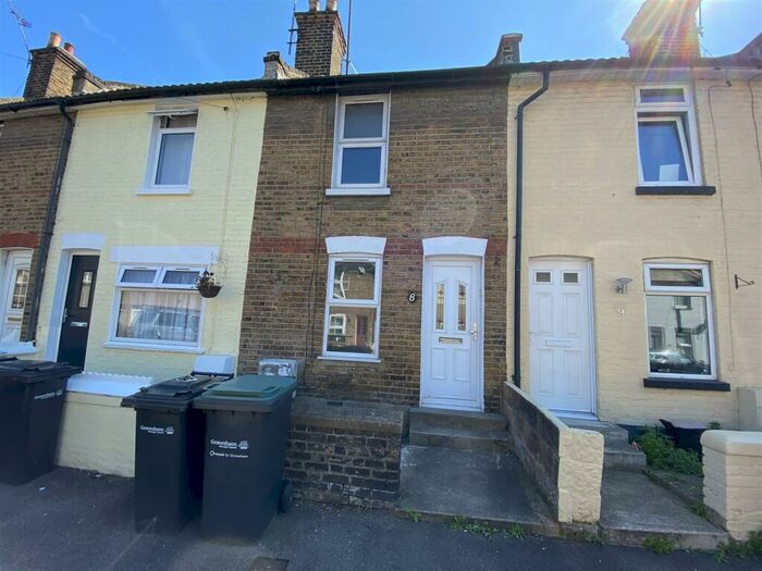 2 Bedroom House To Rent In Railway Street, Northfleet, DA11