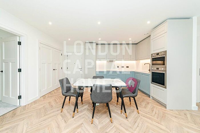 2 Bedroom Apartment To Rent In Tryon House Brook Street Kingston Upon Thames, KT1