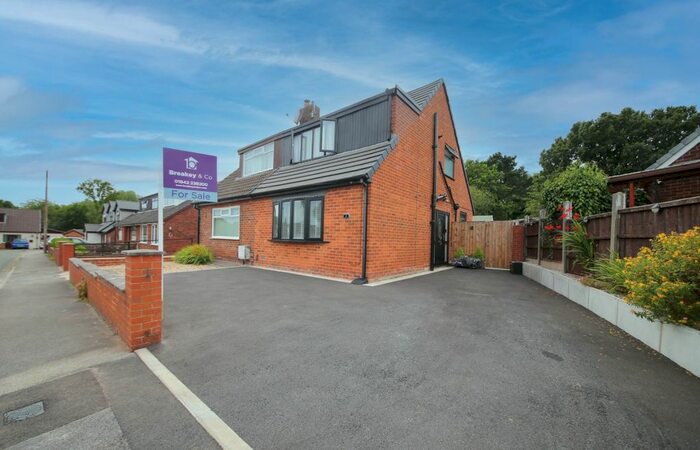 2 Bedroom Semi-Detached House For Sale In Margaret Avenue, Standish Lower Ground, Wigan, Lancashire, WN6