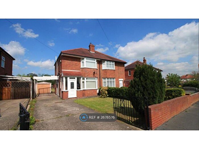 3 Bedroom Semi-Detached House To Rent In Corndon Crescent, Shrewsbury, SY1