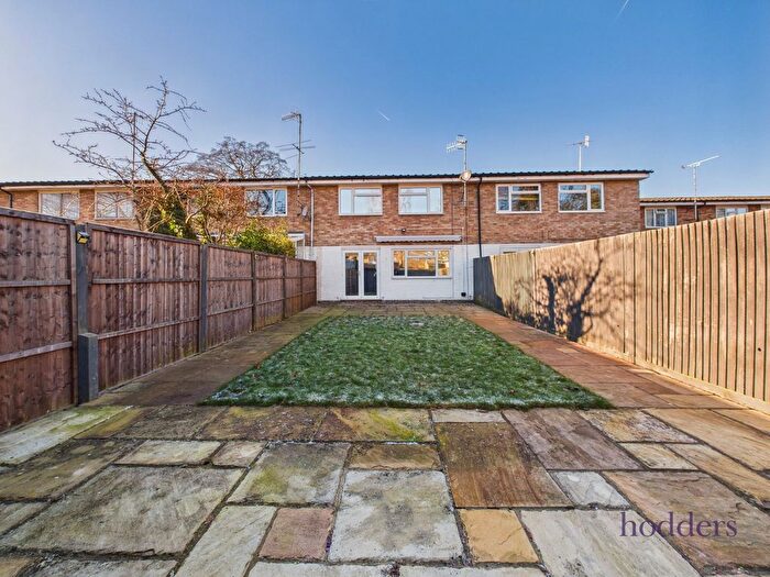 4 Bedroom Terraced House To Rent In Green Lane Close, Byfleet, West Byfleet, Surrey, KT14