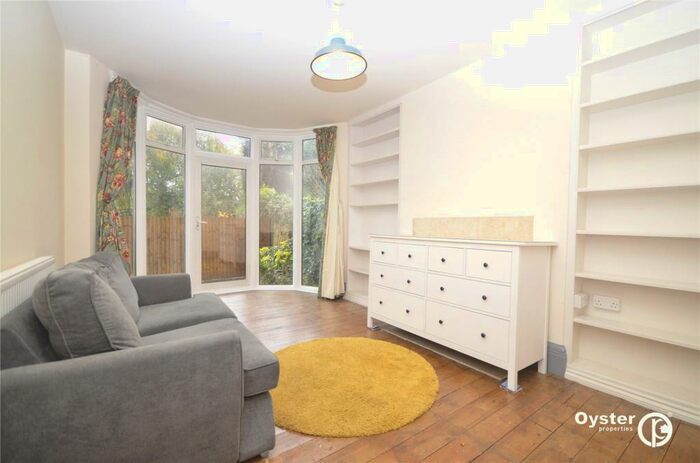 1 Bedroom Apartment To Rent In East End Road, London, N3
