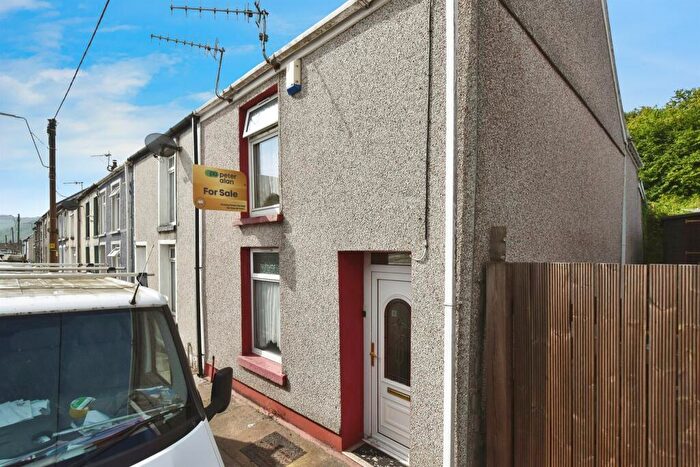 2 Bedroom End Of Terrace House For Sale In Regent Street, Aberdare, CF44