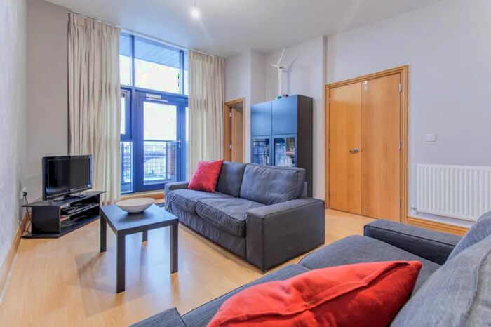 3 Bedroom Penthouse To Rent In Charter House, Ocean Village, SO14