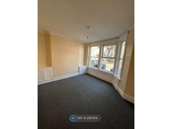 2 Bedroom Flat To Rent In Thornton Road, Morecambe, LA4