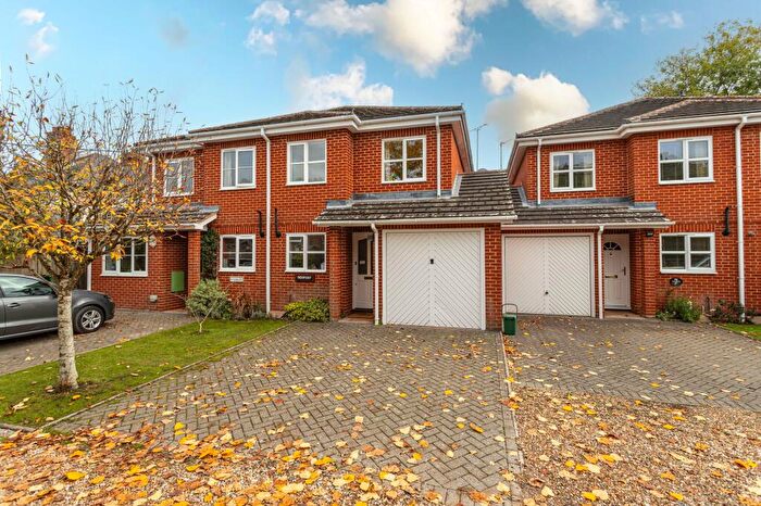 3 Bedroom End Of Terrace House For Sale In Phoenix Terrace, Hartley Wintney, RG27