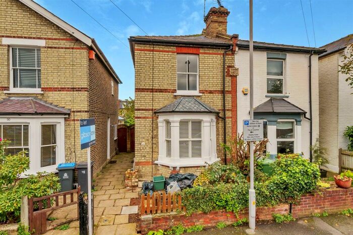 3 Bedroom Semi-Detached House To Rent In Thorpe Road, Kingston Upon Thames, KT2