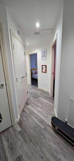 2 Bedroom Flat To Rent In Cumberland Avenue, Manchester, M27