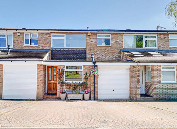 3 Bedroom Terraced House For Sale In The Park, Redbourn, St. Albans, AL3