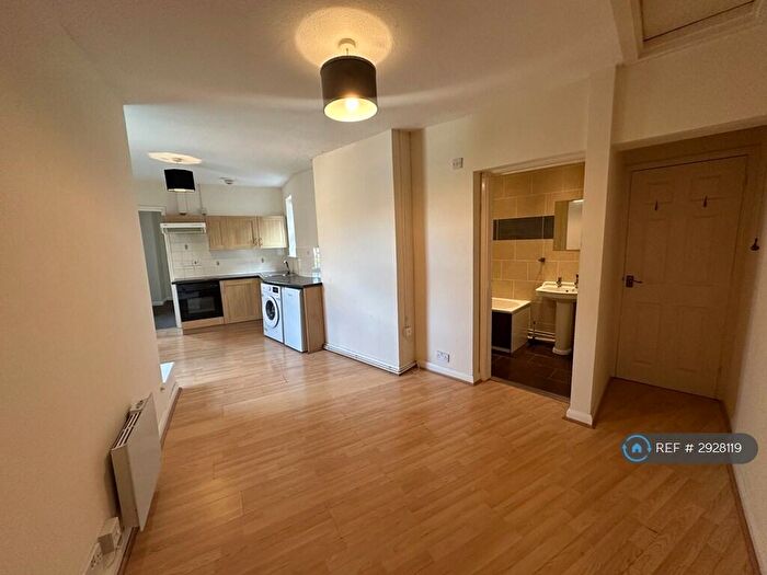 1 Bedroom Flat To Rent In Hartington Road, Gloucester, GL1