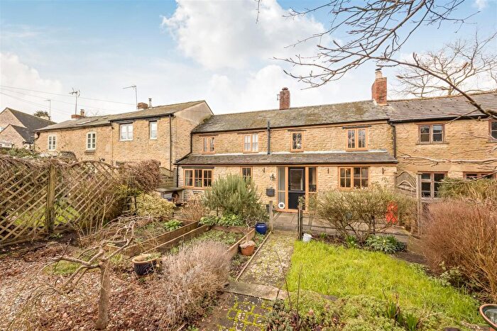 2 Bedroom Terraced House For Sale In Chapel Row, Souldern, OX27