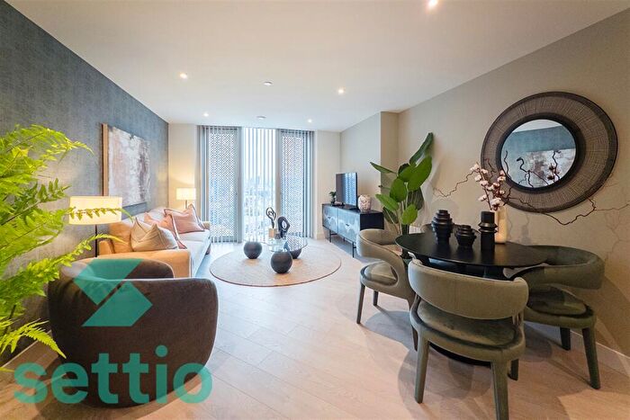 2 Bedroom Apartment To Rent In Vista River Gardens, M5