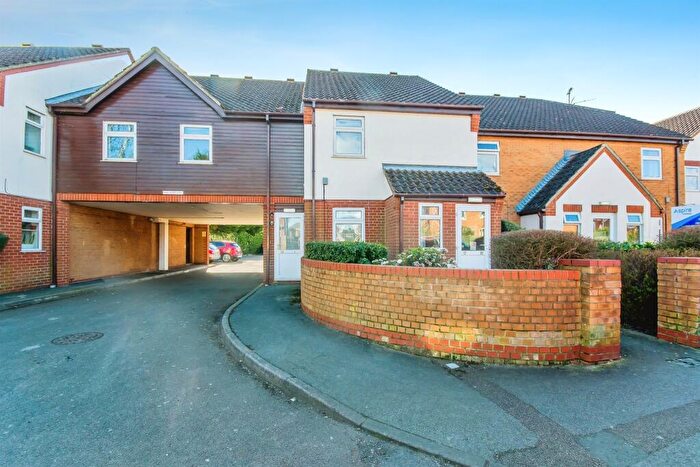 1 Bedroom Flat For Sale In Staithe Road, Wisbech, PE13