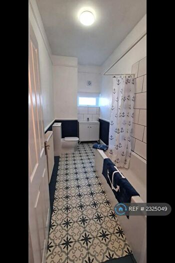 1 Bedroom Flat To Rent In Bath Street, Rugby, CV21