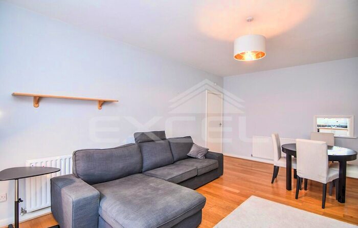 2 Bedroom Cottage To Rent In Parliament Hill, Hampstead, NW3