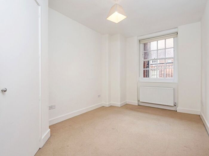 2 Bedroom Flat To Rent In Grove End House, Grove End Road, London, NW8