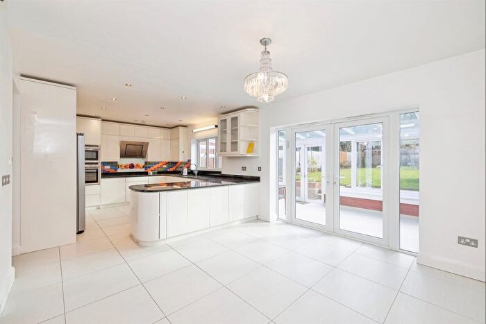 4 Bedroom Semi-Detached House For Sale In Swiss Avenue, Watford, WD18