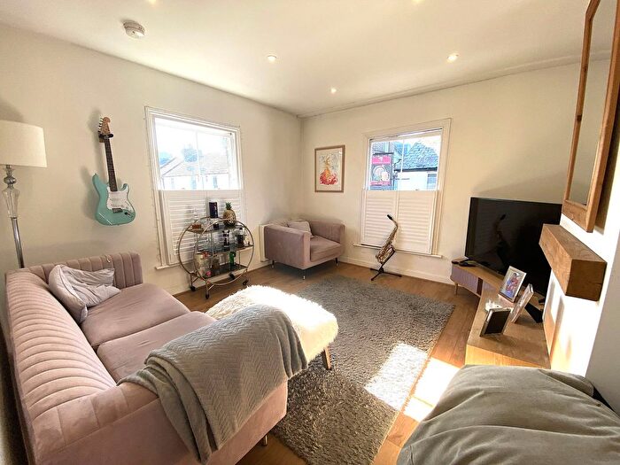 2 Bedroom Flat To Rent In Bexley Street, Whitstable, CT5