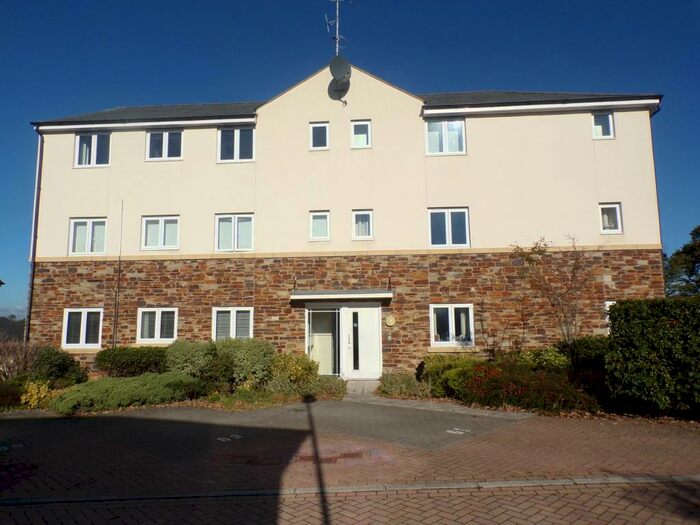 2 Bedroom Flat To Rent In Fleetwood Gardens, Widewell, PL6