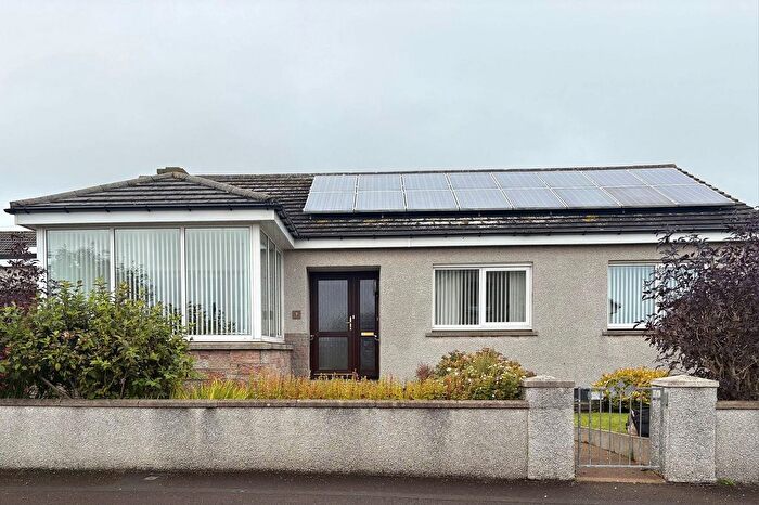 3 Bedroom Detached Bungalow For Sale In Mowat Place, Wick, Highland., KW1
