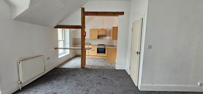 1 Bedroom Flat To Rent In Penmaenmawr, LL34