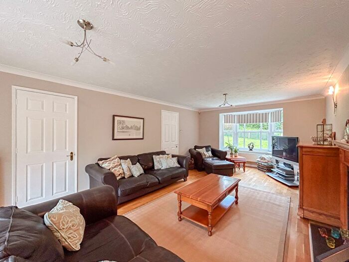 4 Bedroom Detached House For Sale In The Glen, Langstone, NP18