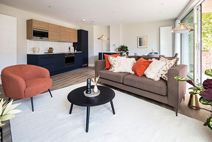 1 Bedroom Flat To Rent In Neptune Wharf, Grinstead Road, London, SE8