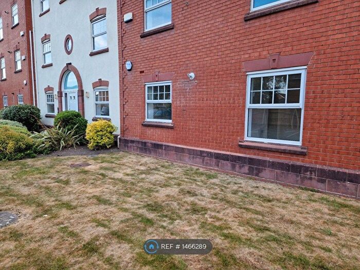2 Bedroom Flat To Rent In Shannon House, Wirral, CH46