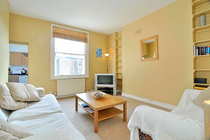 2 Bedroom Flat To Rent In Junction Road, London, N19