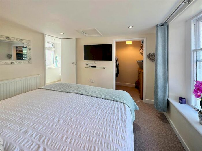 3 Bedroom Terraced House For Sale In Temperance Place, Brixham, TQ5