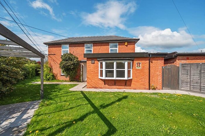 5 Bedroom Detached House For Sale In Travellers Rest, Hereford, HR4