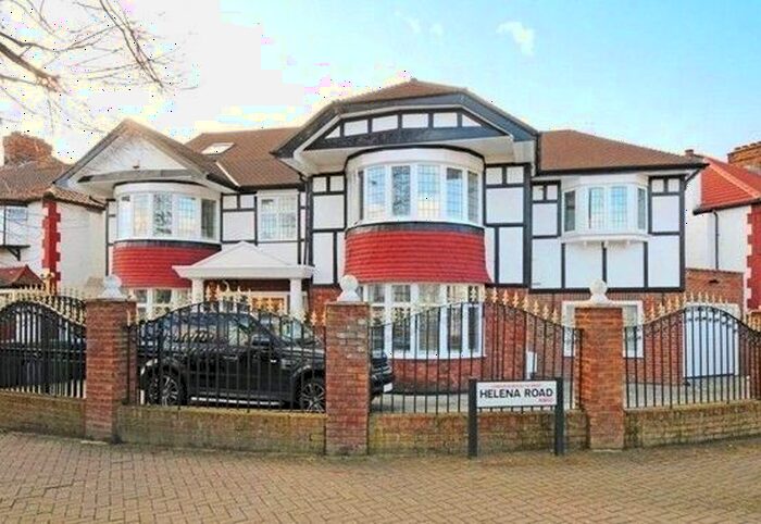 2 Bedroom Flat To Rent In Park Avenue North, London, NW10