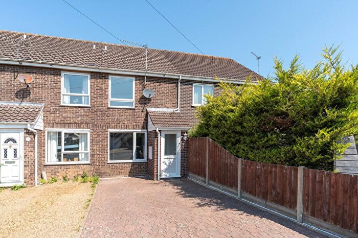 2 Bedroom Terraced House To Rent In Moor Road, Sutton, NR12