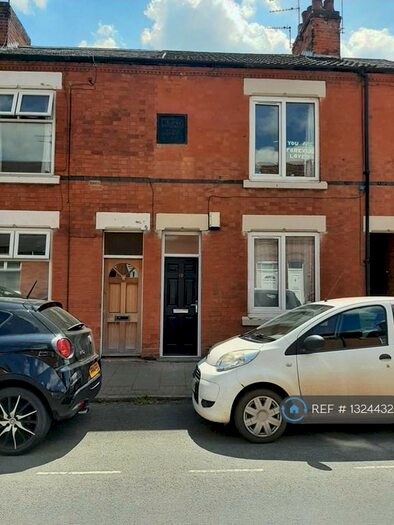 4 Bedroom Terraced House To Rent In Rosebery Street, Loughborough, LE11
