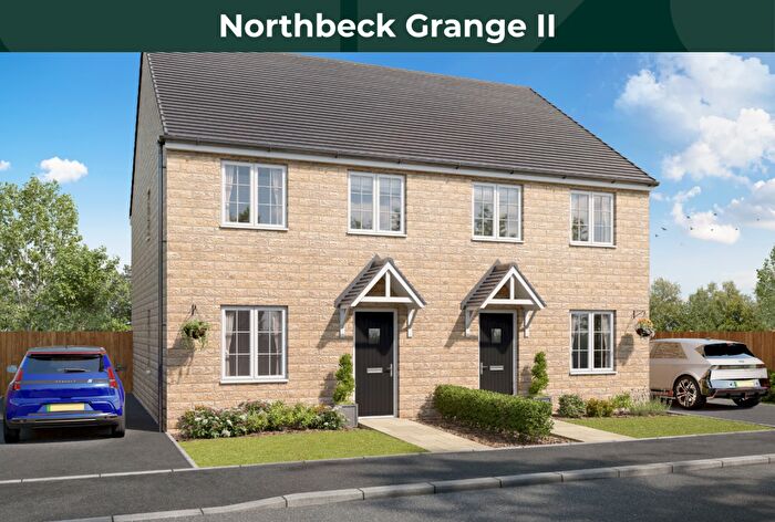 3 Bedroom Semi Detached House For Sale In Northside Road, Bradford, BD7
